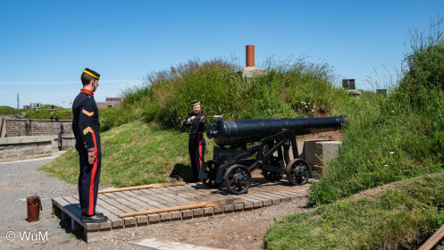 Zitadelle Halifax - Abfeuern historischer Kanone
